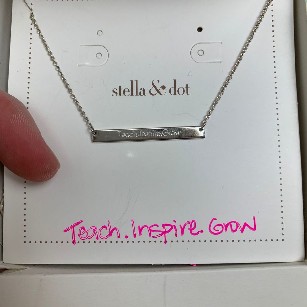 Stella & Dot Signature Silver Bar Necklace NIB